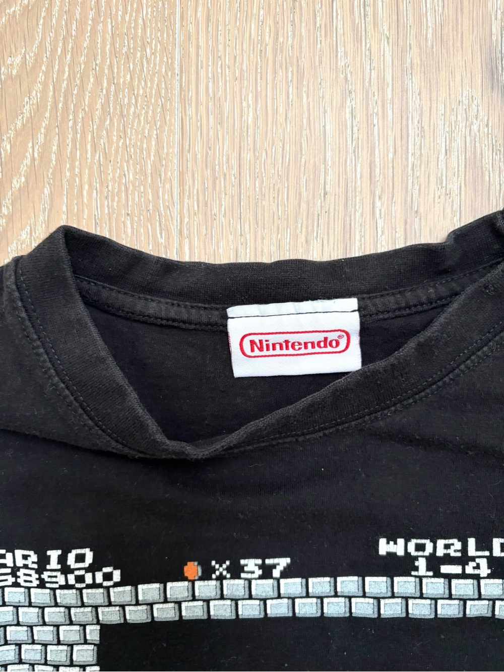 Nintendo Black Super Mario Retro Pixel Tee - Picture 2 of 6
